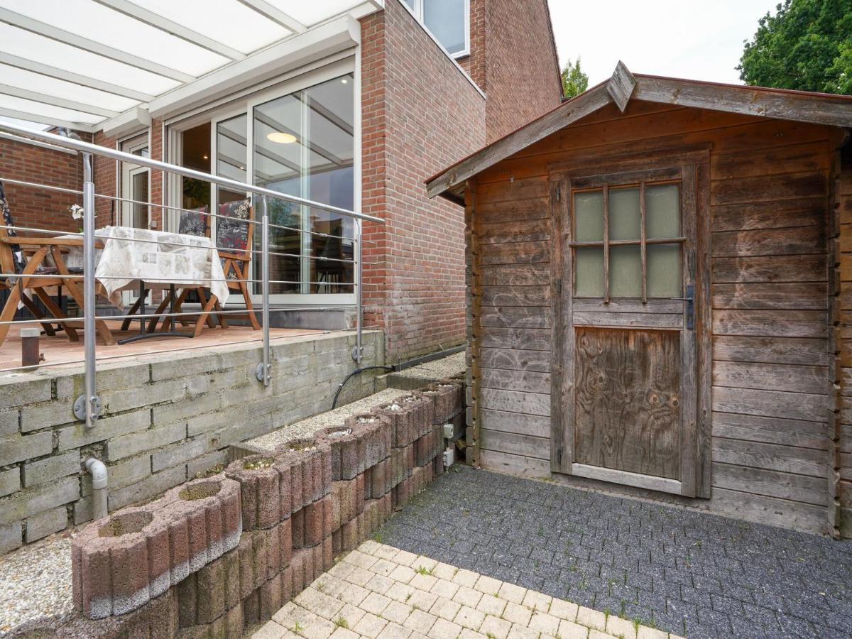 Villa Terraced House In Kerkrade With A Garden Exterior foto